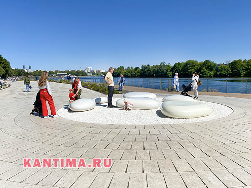 Набережная Москва реки в Коломенском