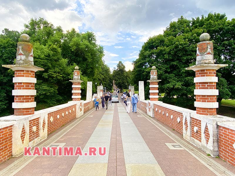 Готический мост в Царицыно